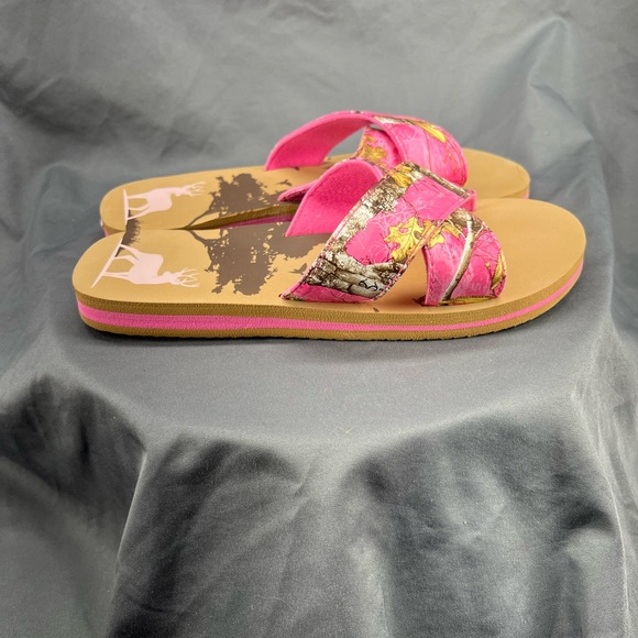 Realtree Women's Pink Open Toe Camo Criss Cross Slide Sandal Size 7/8 - Picture 2 of 6